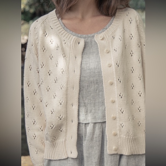 Gillian Stevens Mabel Pointelle Cardigan in Cream SMALL FLAW - Picture 13 of 15